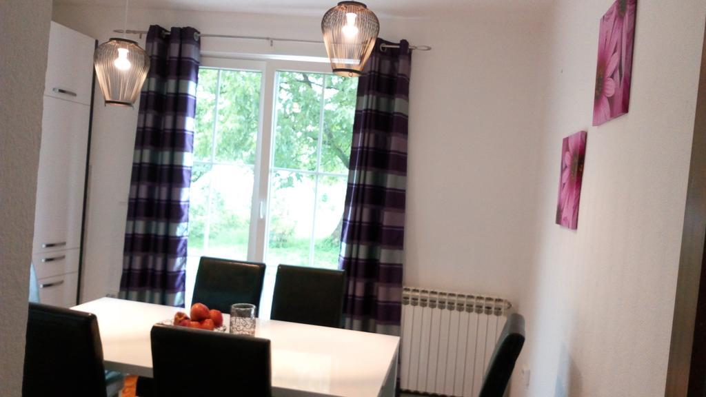 Apartment El *